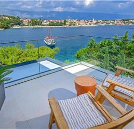 Spectacular 4 Bedroom Luxury Villa with Infinity Pool on Brac Island, sleeps 8
